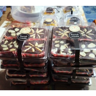 Brownies coklat homemade 4 pcs