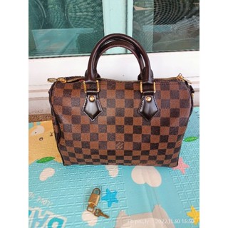 Lv speedy 25ban used bag like new good condition good price