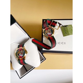 🦋สินค้าพร้อมส่ง🦋   New🤍Gucci Watch 🐯  หน้าปัดเสือ  สายไนลอนเขียว-แดง ขนาด 38mm. Unisex 🇺🇸 สวย เรียบ หรู ราคาดีมากก