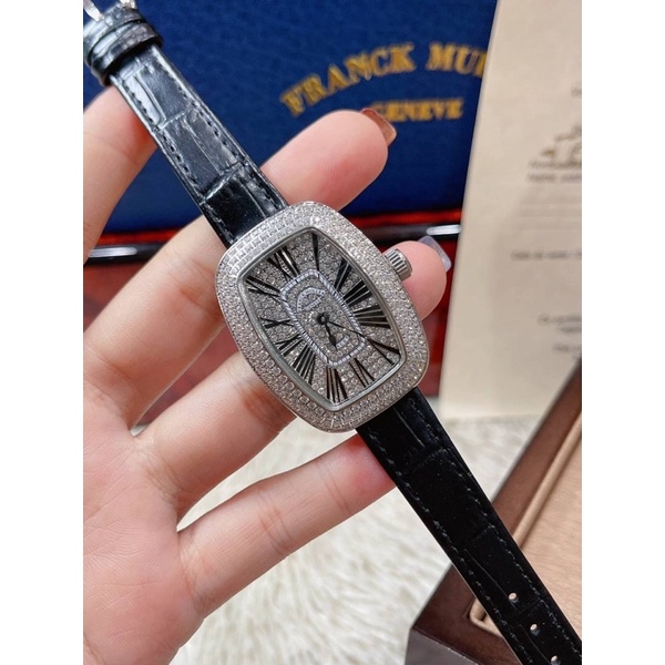 นาฬิกาผู้หญิงระบบถ่าน SIZE 34MM