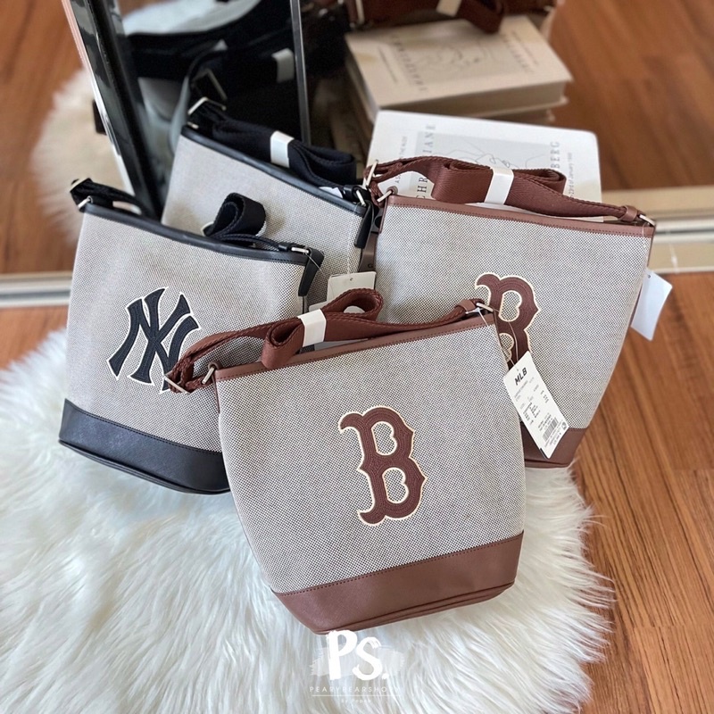 MLB Basic Big Logo Canvas Bucket Bag 3,300฿