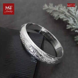 MT กำไลข้อมือเงินแท้ แบบแกะลาย (มีตัวล็อค) ข้อมือ 17, 18 ซม. Solid 925 Sterling Silver Bangle (sbg037-2D) MT Jewelry มณีธารา