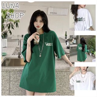 Luna shop🍑เดรส🍄เสื้อยืดสไตล์อเมริกันย้อนยุคฮาราจูกุผู้หญิงแขนสั้นหลวมสบาย ๆ ขนาดใหญ่ top ขนาดใหญ่🚚พร้อมส่งจากกทม มาถึงใน 3-5 วัน
