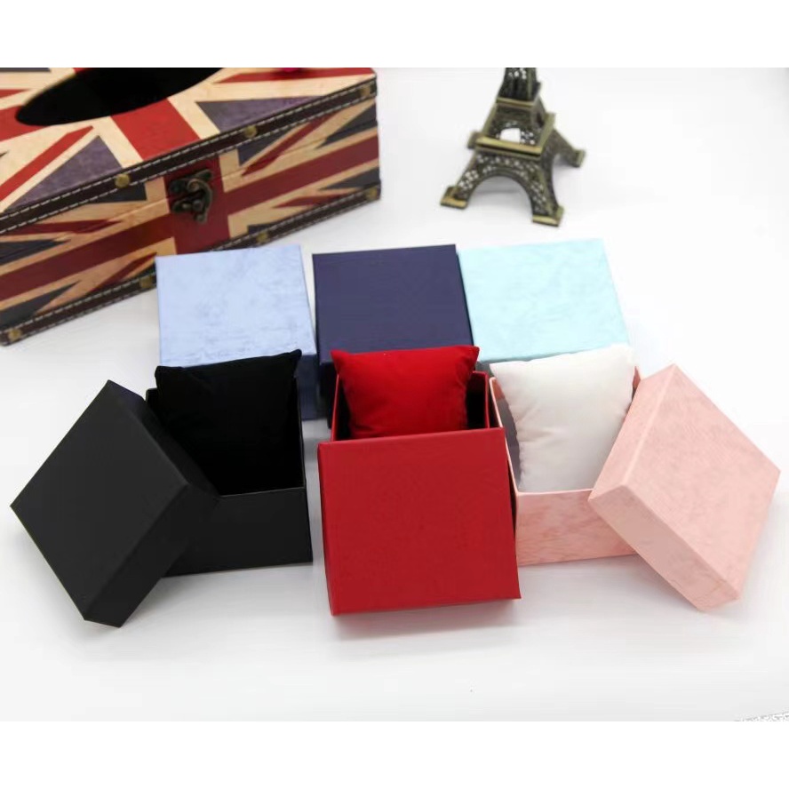 กล่องนาฬิกา กล่องกระดาษของขวัญ  กล่องใส่นาฬิกา Watch Box กล่องหมอนกระดาษ