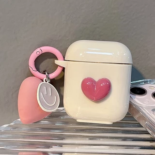 Girly สีชมพู 3D หัวใจ Smiley จี้หูฟังสําหรับ Airpods 1/2/3/Pro Airpod 4 หูฟังไร้สายบลูทูธ Soft Tpu กรณีกันกระแทกชุดหูฟังฝาครอบป้องกัน