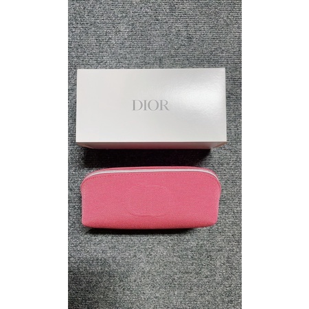 กระเป๋าใส่เครื่องสำอาง Dior ของแท้