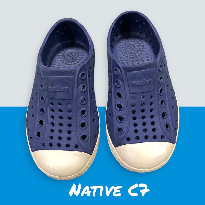 รองเท้าเด็ก Native แท้ มือสอง size C7สีกรม เท้า14cm
