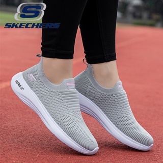 Skechers_ ULTRA GO รองเท้ากีฬา รองเท้าวิ่งลําลอง ผ้าตาข่าย ระบายอากาศ สําหรับผู้ชาย และผู้หญิง (ไซซ์ 36-45) พร้อมส่ง