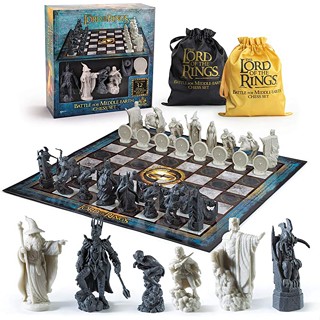 Lord of the Rings Chess Set Noble Collection