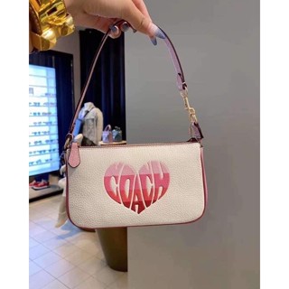 พร้อมส่ง แท้ 🇺🇸💯% New Coach  รุ่น Nolita 19 With Stripe Heart Motif (CA797)