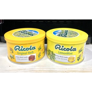 Ricola ลูกอมสมุนไพรปราศจากน้ำตาล ผลิตและนำเข้าจากประเทศสวิตเซอร์แลนด์ ชนิดกระป๋องละ 100 กรัม บรรเทาอาการระคายคอ