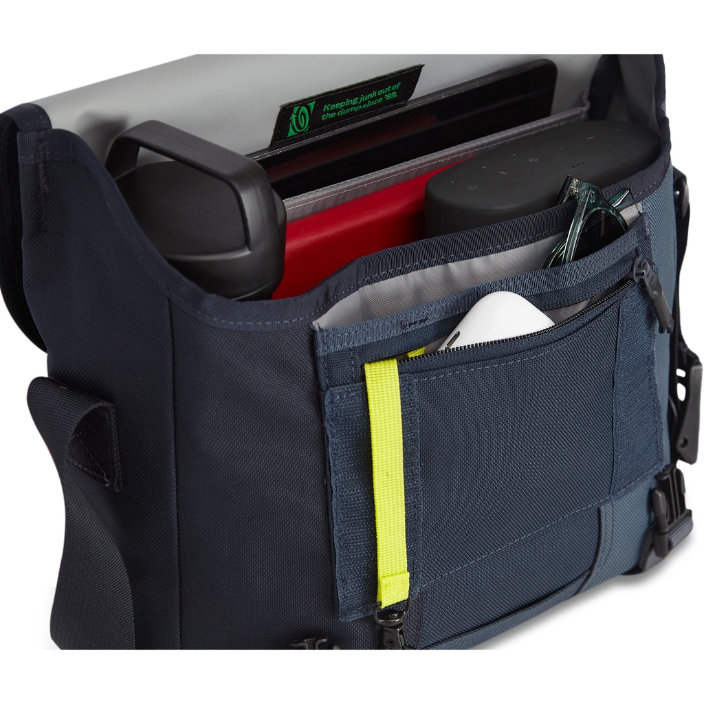 Timbuk2 Classic Eco Monsoon ดำเทาน้ำเงิน Size XS Messenger Bag กระเป๋าเอกสาร กระเป๋าสะพายข้าง