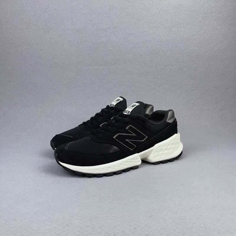 รองเท้ามือสอง New Balance 574 Sport v2 ของแท้100% Size :: 40.5eu / 26cm