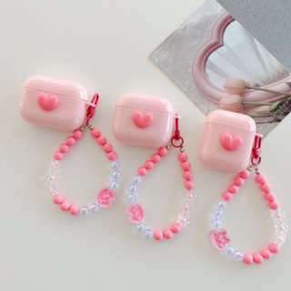 เคสหูฟัง ลายหัวใจ สีชมพู พร้อมสายคล้องมือ สําหรับ airpods รุ่น pro gen 2 1 2 pro 3