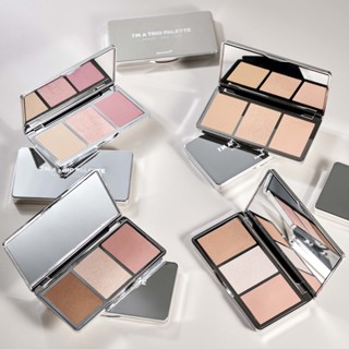 SUPERMOM l I’M A TRIO PALETTE (ไอม อะ ทรีโอ พาเลตต์) พาเลตต์ 3 สไตล์ในตลับเดียว ขนาด 13.5 กรัม