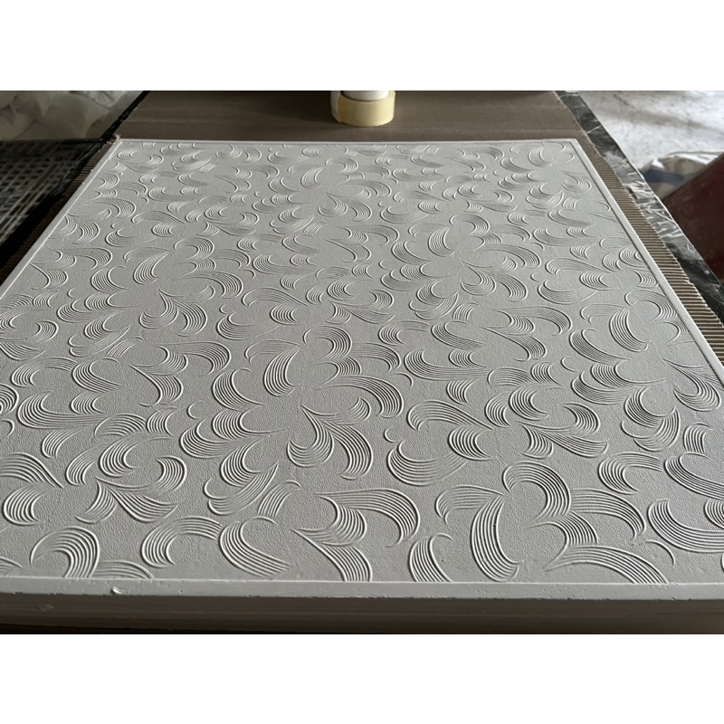 ฝ้าทีบาร์ ฝ้าแขวน ยิปซั่ม 60x60 cm หนา 9 mm (ลายเศรษฐี)