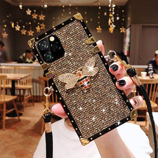 เคสโทรศัพท์มือถือ ลายผึ้ง แต่งกลิตเตอร์ พร้อมสายคล้อง สําหรับ IPhone 14 13 Pro Max Case 12 Mini 11 Pro 14 Plus