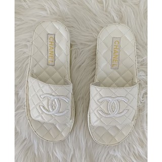 ✌️ไซส์ 37🌟 รองเท้าแตะนวมชาแนล Chanel sandals รองเท้าแบรนด์เนมมือสอง