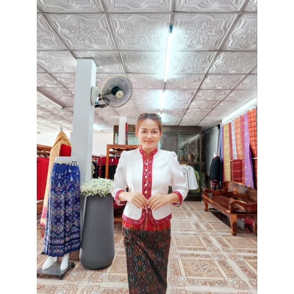 เสื้อภูไทประยุกต์หญิง แขนสี่ส่วน งานซับกาว