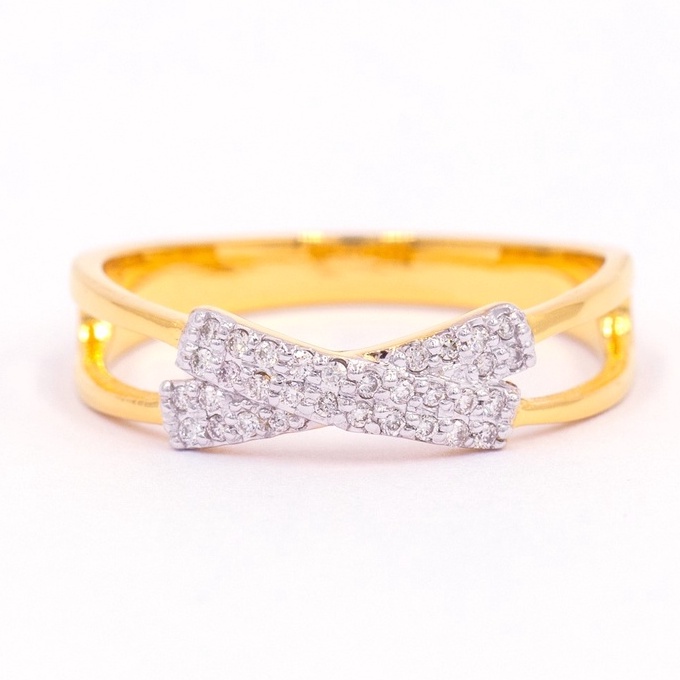 Happy Jewelry แหวนแถวคู่กากบาท เก๋ๆ สวยๆ แหวนเพชร แหวนทองเพชรแท้ ทองแท้ 37.5% ME899