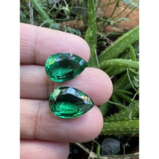 Synthetic Lab Green Emerald pear 10x15- 12cts(2pcs)