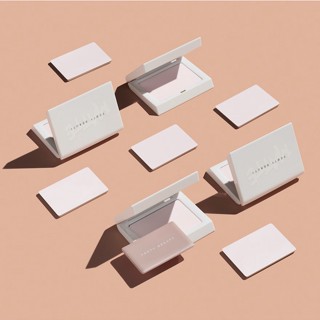 FENTY BEAUTY Invisimatte Blotting Powder 8.5g.