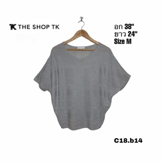 The Shop TK size M เสื้อแขนสั้นเอวขอบชิดจั๊มนิดๆ ผ้าดีมาก อก 38 ยาว 24 นิ้ว C18.b14