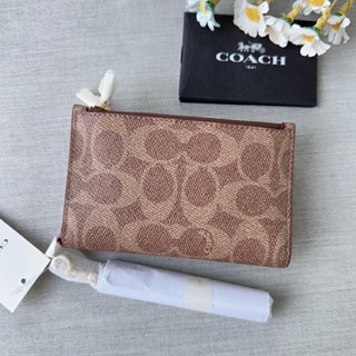 Coach Zip Chain Card Case In Signature Canvas  งานช็อป มีสายคล้องมือถอดได้ ใส่บัตร เหรียญ