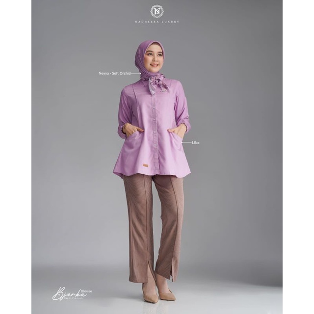 KEMEJA Bjorka Blouse by Nadheera Luxury | เสื้อสีพื้นล่าสุด | ทันสมัย