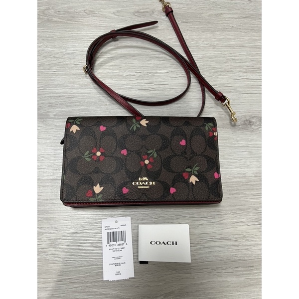❗️❗️กระเป๋าCoach Woc Valentine collection (used)
