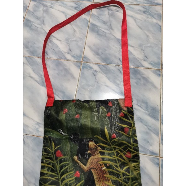 กระเป๋า​ผ้าสะพายไหล่wacoal x issue