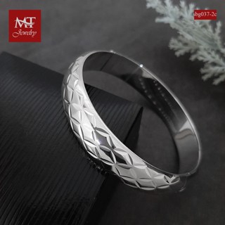 MT กำไลข้อมือเงินแท้ แบบแกะลาย (มีตัวล็อค) ข้อมือ 17, 18 ซม. Solid 925 Sterling Silver Bangle (sbg037-2C) MT Jewelry มณีธารา