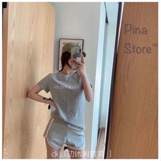 (พร้อมส่ง) 2⃣9⃣0⃣🫰💓🌟 Set เสื้อยืดคอกลมแต่งLOGO งานแบรนด์+เกงเอวยืดแต่งเอวยางลายโลโก้ผ้ายืด