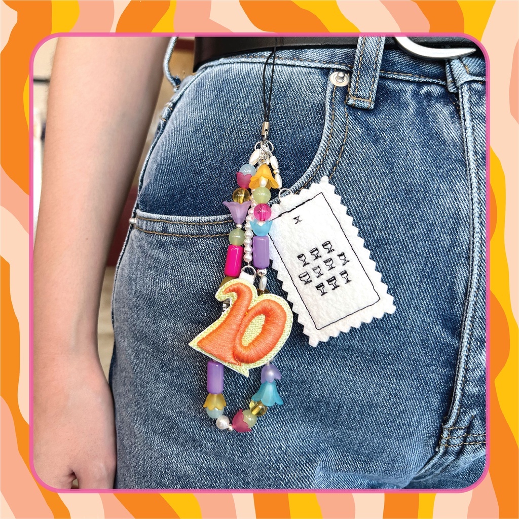 พวงกุญแจไพ่ทาโร่มูเตลู(Color.muu)