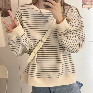 FASHION.61 เสื้อเเขนยาวคอกลมผู้หญิง เสื้อคลุมลายริ้ว รุ่น W6874