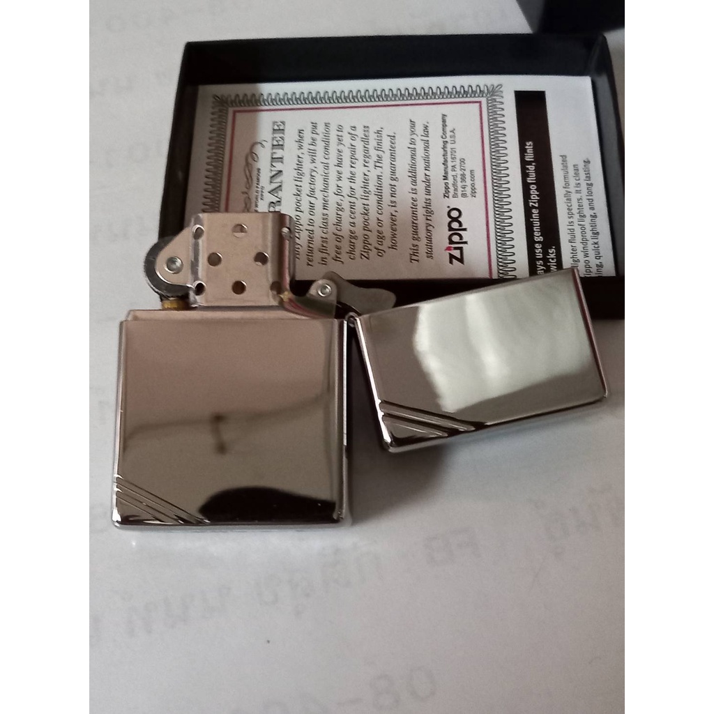 ZIPPO 260 VINTAGE LOOK  HIGH POLISH CHROME สีเงินผิวโครเมี่ยมขัดเงา  ทรงเหลี่ยม ขีดมุม 2ด้านหน้าหลัง ย้อนยุคปี1937 - รูปที่ 4