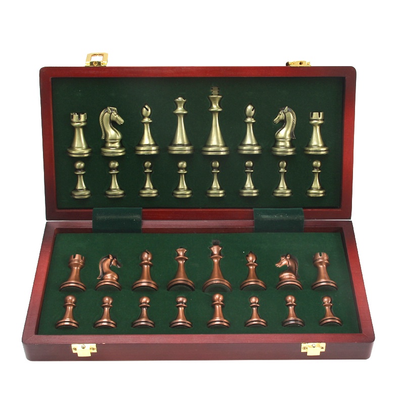 Luxury Chess Set Kirsite Electroplating Technology Chess Piece