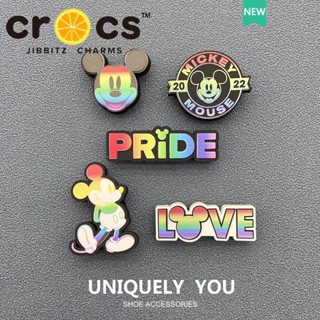 jibbitz crocs charms set ตัวติดรองเท้า แท้ ชุดปุ่มกด DISNEYS RAINBOW CELEBRATION 5 แพ็ค