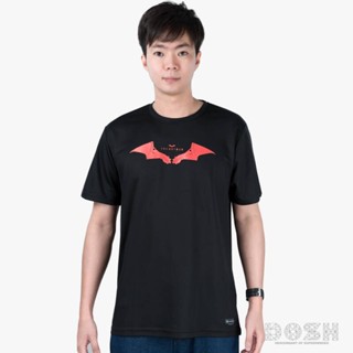 DOSH:MEN&amp;apos;S T-SHIRTSเสื้อยืดคอกลม แขนสั้น ผู้ชาย สีดำ ลิขสิทธิ์พิมพ์ลายBATMAN รุ่นDBMT5275-BL