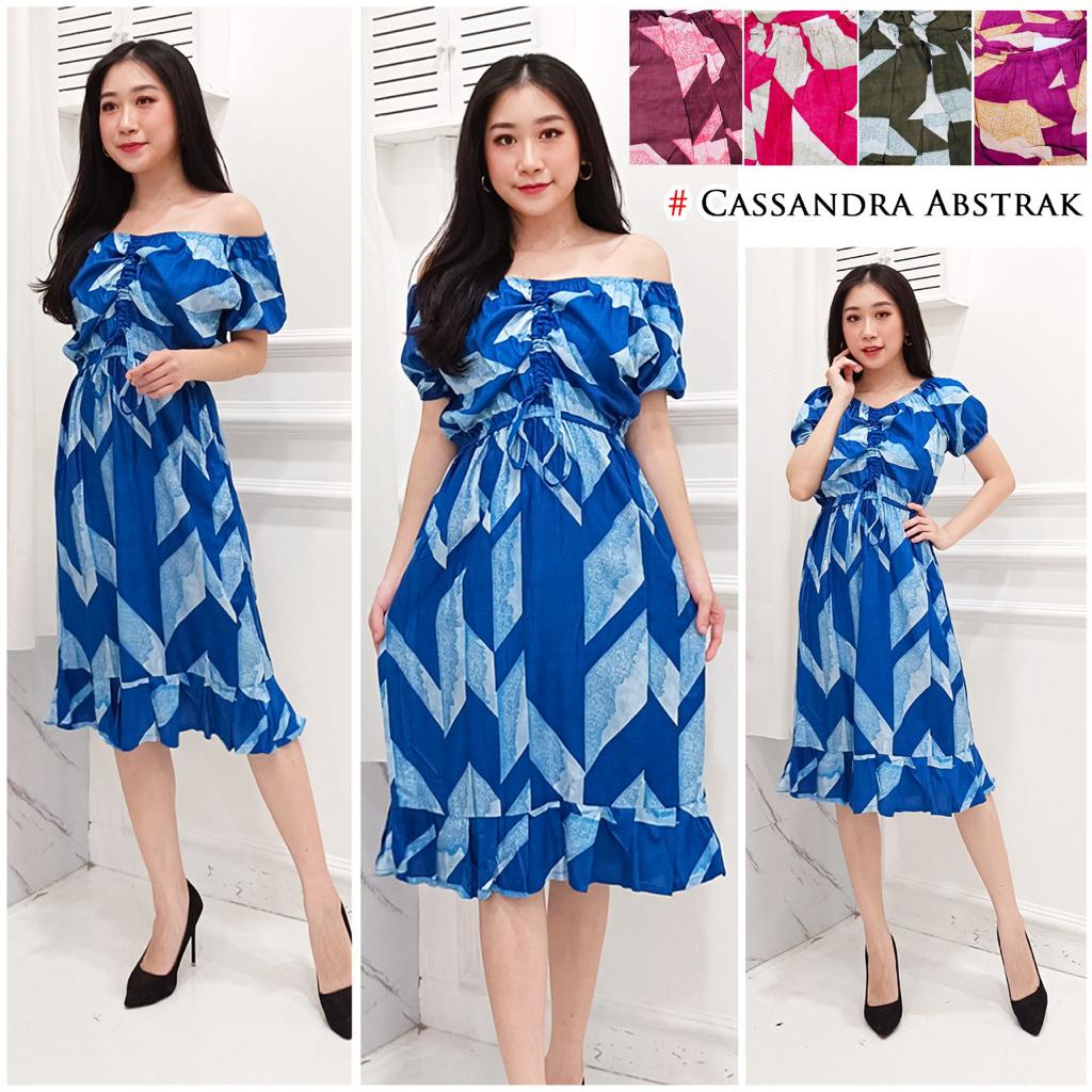 CASANDRA ZIGZAG MOTIF DRESS