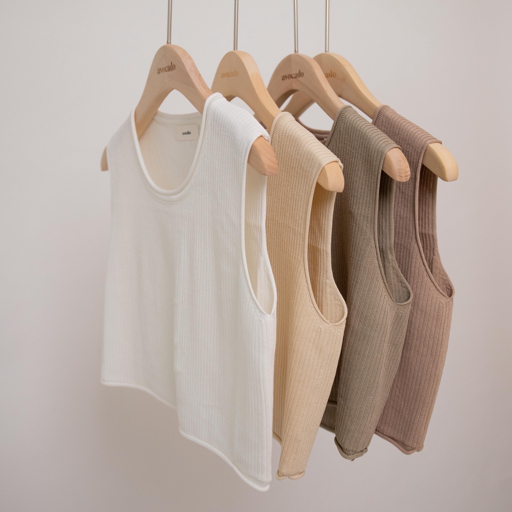 avocadoเสื้อครอปแขนกุด ผ้าไหมพรม โทนสีเอิร์ธโทน Lisa knit crop ...