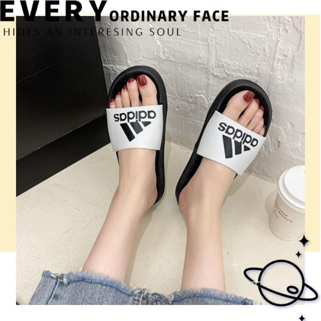 Monday2020 สั่งปุ๊บส่งปั๊บ📌รองเท้าแตะแบบสวม รองเท้าแฟชั่นสุดเท่ดีไซน์แบนด์ดัง มีหลากหลายแบบให้เลือกไม่ควรพลาด🛒