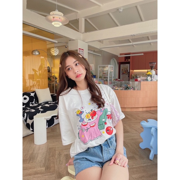 เสื้อยืด Nothing House