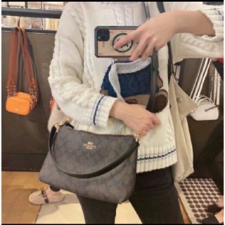 กระเป๋าสะพาย สีกาแฟ COACH LEWIS SHOULDER BAG IN SIGNATURE CANVAS