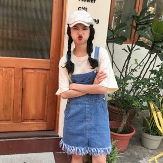 Many Jeans Dress Overalls เอี๊ยมกระโปรงยีนส์แบบแบบสั้น