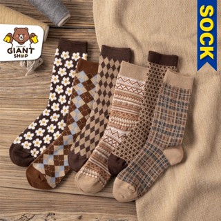 GIANTSHOP Socks ถุงเท้ายาวผู้หญิง ถุงเท้าวินเทจ 6 แบบ (NE)