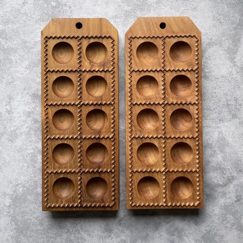 Aksara Ravioli Board / กระดานพาสต้า / เครื่องมือ Ravioli / แม่พิมพ์พาสต้า / Ravioli