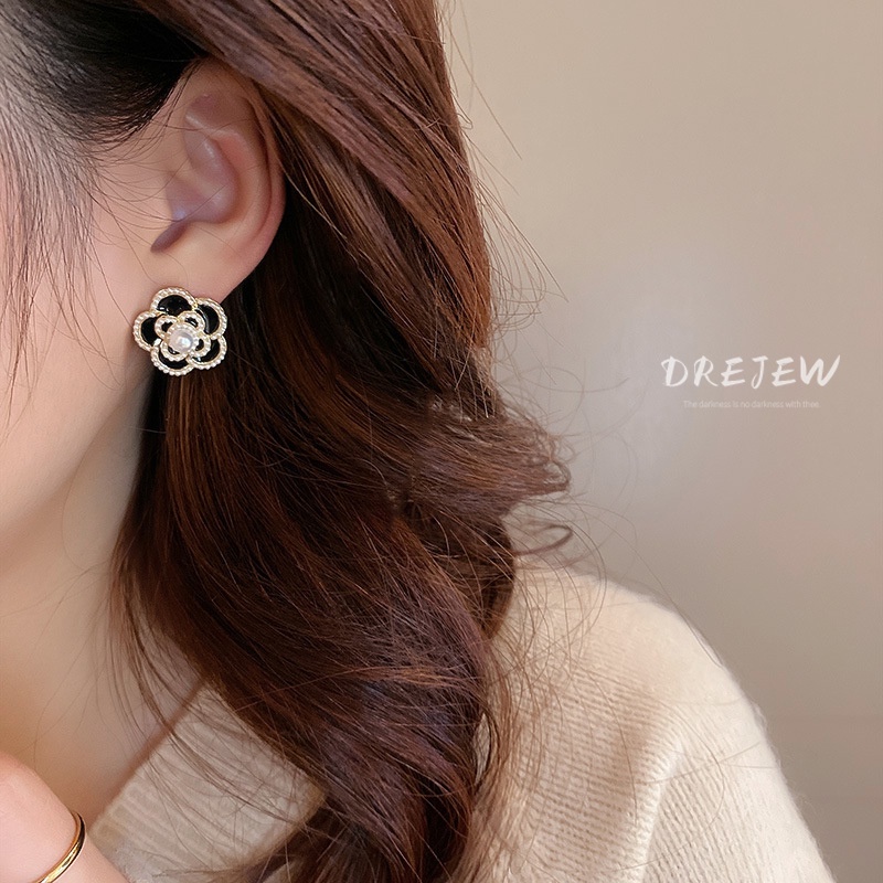 DREJEW ต่างหูเข็มเงินหยดน้ํามันดอกคามิเลียมุกต่างหูแฟชั่นย้อนยุคสไตล์ฝรั่งเศสอารมณ์ต่างหูหวาน