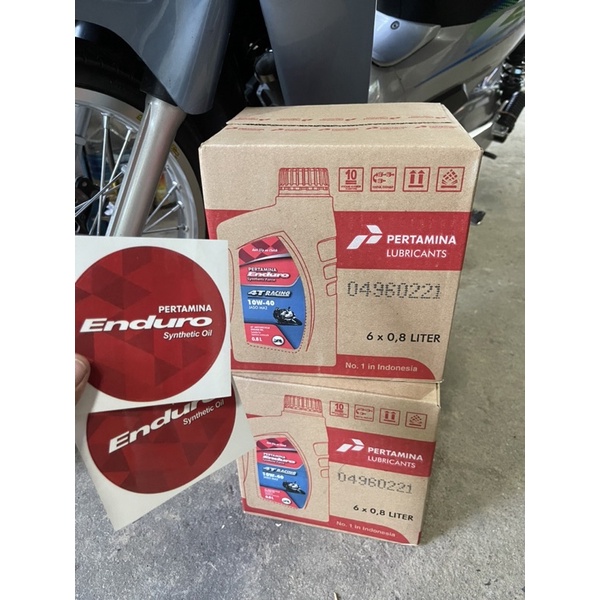 น้ำมันเครื่องเอ็นดูโร่ 10w-40 ใช้ได้กับรถเกียร์และออโต้ ไม่เกิน150cc