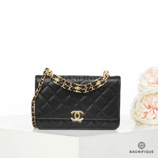 NEW CHANEL WOC WITH STRAP CC LOGO 7.5 BLACK CAVIAR GHW